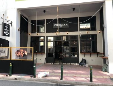 Πυροβολισμοί σε μπαρ στην Τρούμπα του Πειραιά - 2 τραυματίες στο νοσοκομείο